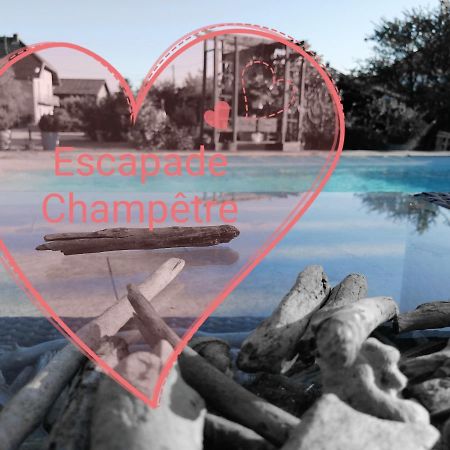 Escapade Champetre Bed and Breakfast Hauteville-sur-Fier Esterno foto
