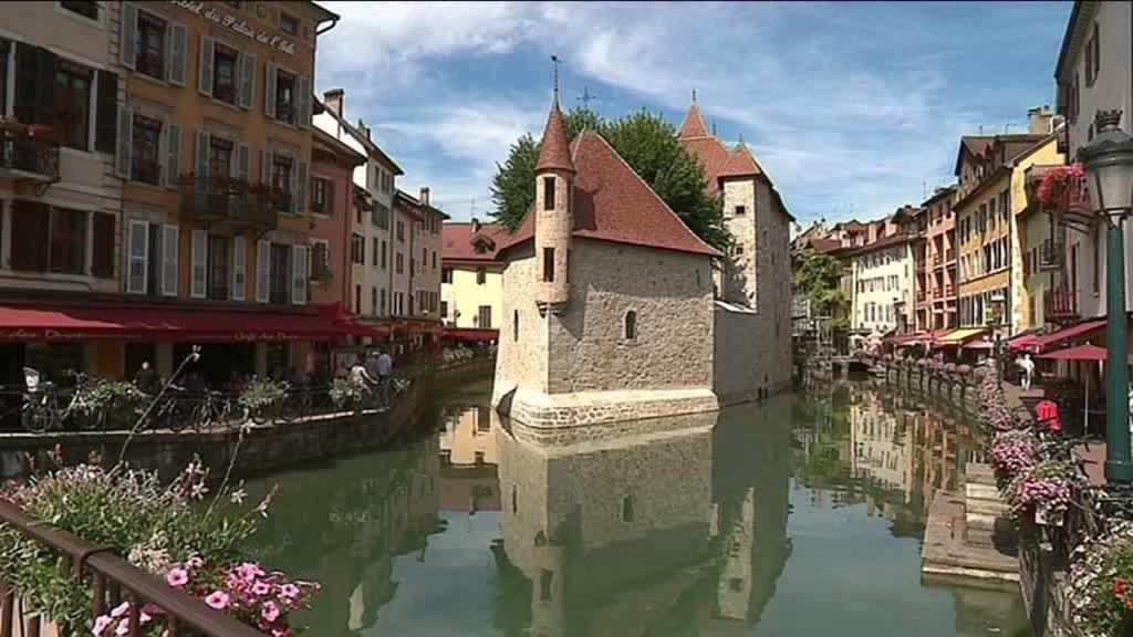 Escapade Champetre Bed and Breakfast Hauteville-sur-Fier Esterno foto